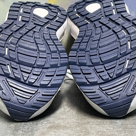 Brooks Addiction GTS 15 Oyster/Peacoat Women's Sneakers Size 6.5B - Picture 16 of 16